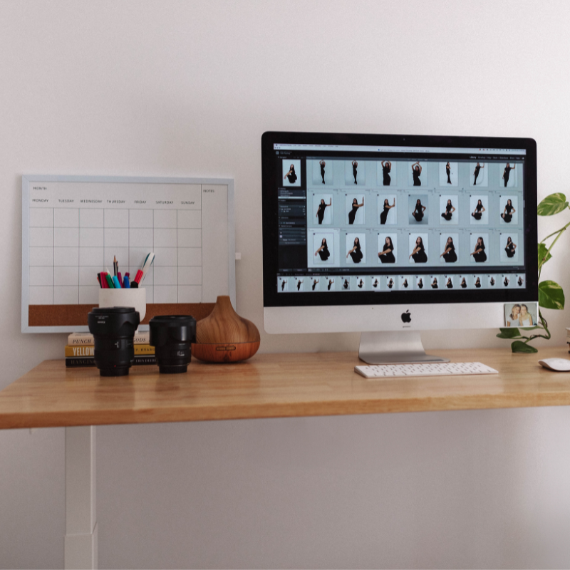 Stando Arena Stand Desk with Small Rubberwood Desk Top