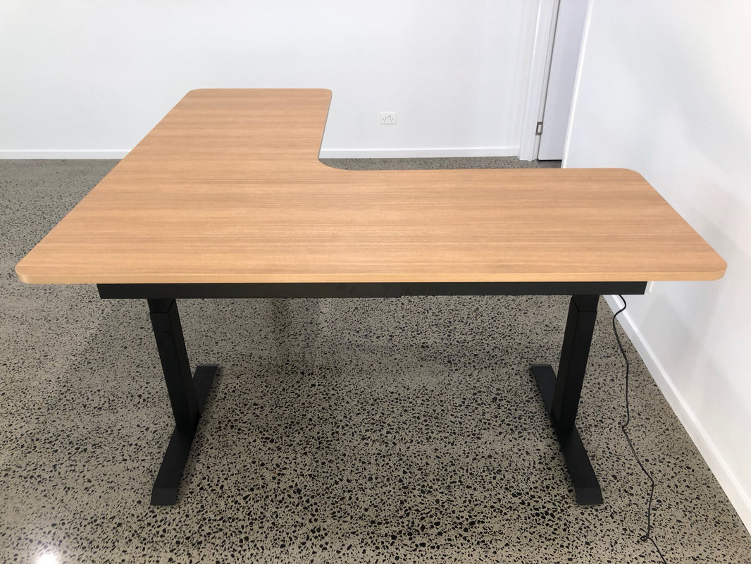 Corner Standing Desks - Curved, L-Shaped, & Heavy Duty | Australia Wide ...